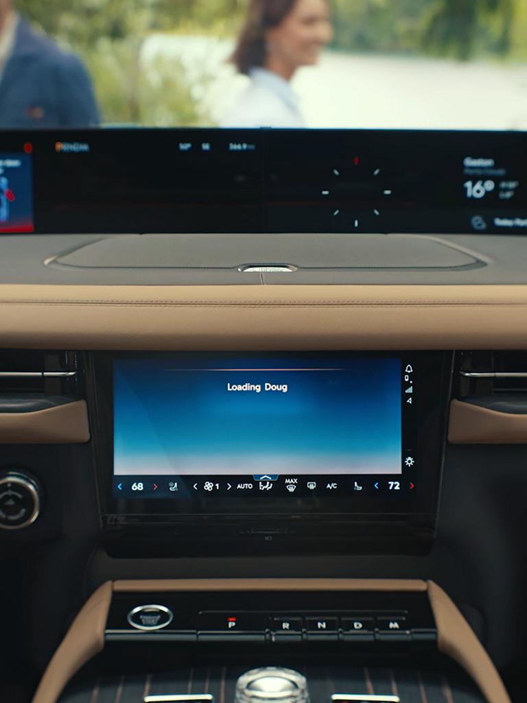 L'expérience numérique Lincoln prend toute son ampleur à l'intérieur du VUS Lincoln Navigator® 2027