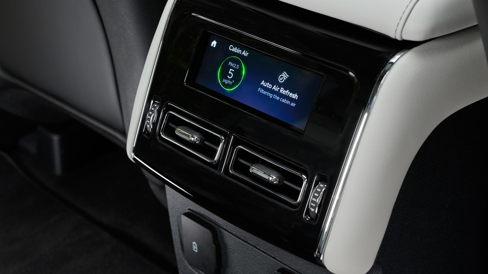 La qualité de l’air est montrée à l’écran central du Lincoln Aviator® 2027
