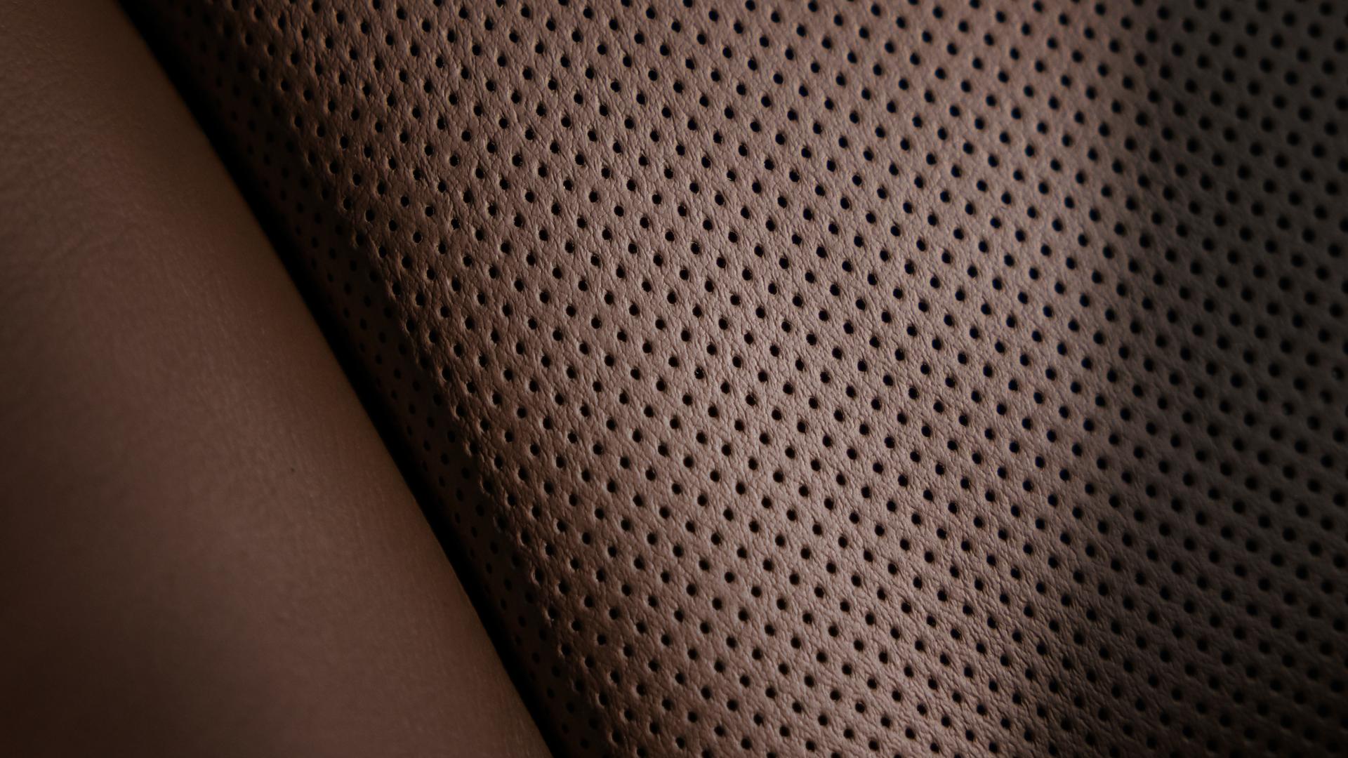 Les sièges garnis de cuir d’un modèle Lincoln Aviator Ultra 2026