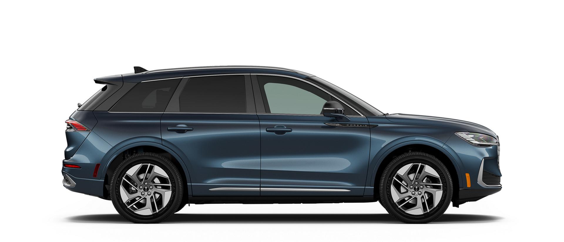 Le Lincoln Corsair® hybride 2027, couleur extérieure bleu nuit métallisé avec vernis transparent